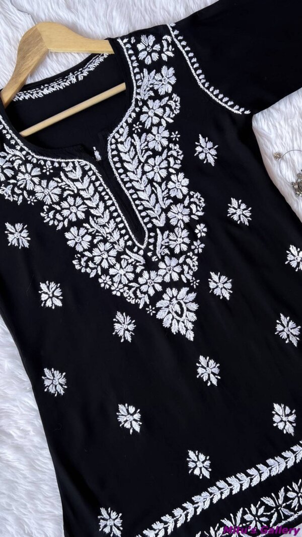 Black Rayon Short Top for Regular Use