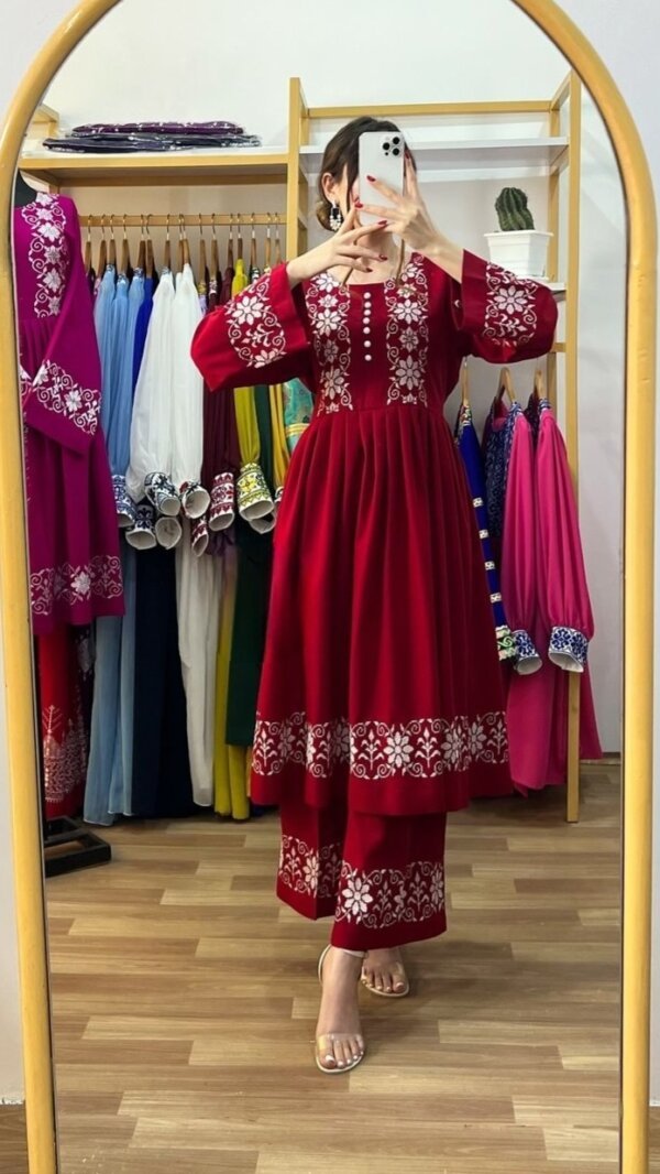 Embroidery work Readymade Lillen 2pice set - Image 2